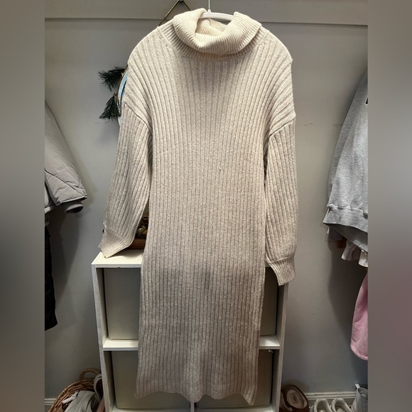 ASOS Dresses & Skirts - NEW Sweater Dress